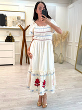 Cargar imagen en el visor de la galería, IZMA - Maxi vestido campesino