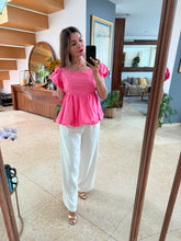 Cargar imagen en el visor de la galería, SYBIL - Blusa rosa
