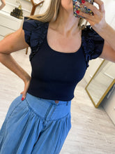 Cargar imagen en el visor de la galería, NANNY - Blusa manga corta