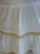 Cargar imagen en el visor de la galería, ALICE - Vestido corto blanco con detalles beige