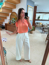 Cargar imagen en el visor de la galería, ZURIA - Blusa naranja