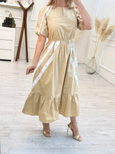 Cargar imagen en el visor de la galería, SABINA - Maxi vestido khaki con blanco