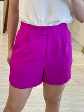 Cargar imagen en el visor de la galería, SUGEY - Short violeta.