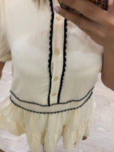 Cargar imagen en el visor de la galería, YARA - Vestido corto hueso