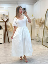 Cargar imagen en el visor de la galería, LEOTINA - Maxi vestido blanco