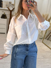 Cargar imagen en el visor de la galería, SLOANE - Camisa blanca manga larga