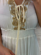 Cargar imagen en el visor de la galería, KARIM - Maxi vestido blanco