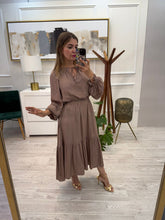 Cargar imagen en el visor de la galería, SABINA - Maxi vestido manga larga