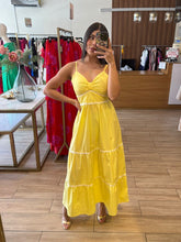 Cargar imagen en el visor de la galería, MARIAND - Maxi vestido amarillo tirantes