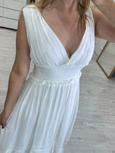 Cargar imagen en el visor de la galería, CAMERON - Maxi vestido blanco sin mangas