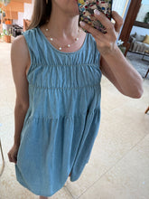 Cargar imagen en el visor de la galería, LUDIVINA - Vestido corto azul sin mangas