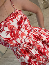 Cargar imagen en el visor de la galería, NEREA – Vestido corto blanco con estampado tropical rojo