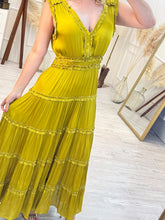 Cargar imagen en el visor de la galería, MIRNA - Maxi vestido mostaza