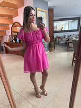 Cargar imagen en el visor de la galería, SOLEIL - Vestido corto fucsia