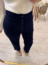 Cargar imagen en el visor de la galería, CELIA - Pantalón azul marino