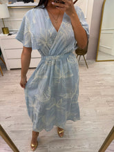 Cargar imagen en el visor de la galería, KIRAN - Maxi vestido azul claro