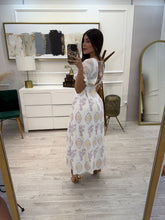 Cargar imagen en el visor de la galería, CIRCE - Maxi vestido blanco estampado