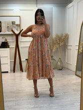 Cargar imagen en el visor de la galería, EIVOR - Maxi vestido durazno estampado