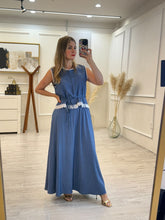 Cargar imagen en el visor de la galería, LUDMILA - Set blusa y pantalon azul marino