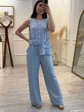 Cargar imagen en el visor de la galería, BRIAR - Set blusa y pantalon azul claro