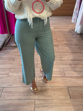 Cargar imagen en el visor de la galería, ELSINORE - Pantalon verde
