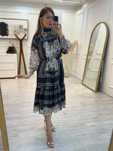 Cargar imagen en el visor de la galería, BERENICE - Vestido midi estampado