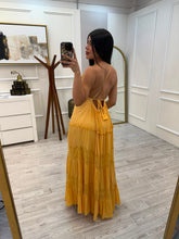 Cargar imagen en el visor de la galería, SERAFINA - Maxi vestido tirantes amarillo