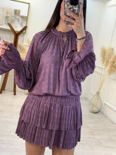 Cargar imagen en el visor de la galería, GRACIELA - Vestido corto uva manga larga