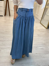 Cargar imagen en el visor de la galería, ALMENDRA (PRE-ORDEN) - Pantalón azul