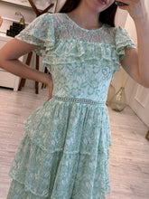 Cargar imagen en el visor de la galería, ALEJANDRA - Maxi vestido verde pastel