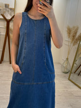 Cargar imagen en el visor de la galería, TOMOYO - Maxi vestido denim