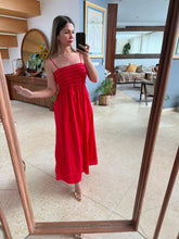 Cargar imagen en el visor de la galería, AMARANTA - Maxi vestido rojo tirantes