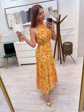 Cargar imagen en el visor de la galería, ARLETTE - Maxi vestido halter estampado floral