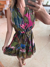 Cargar imagen en el visor de la galería, GWEN - Vestido corto estampado