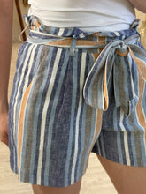 Cargar imagen en el visor de la galería, MIRANDA - Short rayas