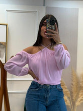 Cargar imagen en el visor de la galería, CARTER - Blusa rosa manga larga
