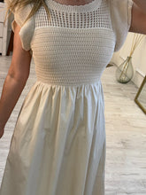 Cargar imagen en el visor de la galería, JULISSA - Maxi vestido beige