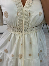 Cargar imagen en el visor de la galería, ELLA - Vestido midi avena estampado