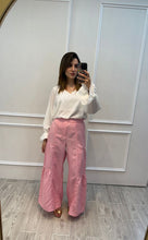 Cargar imagen en el visor de la galería, JENNIFER - Blusa blanca