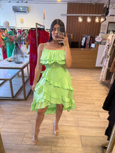 Cargar imagen en el visor de la galería, TERESA - Vestido midi verde