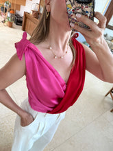 Cargar imagen en el visor de la galería, SAHARA - Pantiblusa roja con rosa