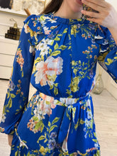 Cargar imagen en el visor de la galería, GIANNA - Vestido azul rey estampado