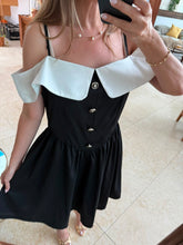 Cargar imagen en el visor de la galería, HUMBERTA - Vestido corto negro con blanco