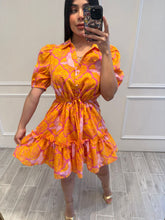 Cargar imagen en el visor de la galería, KIREL - Vestido naranja estampado