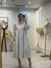 Cargar imagen en el visor de la galería, FARAH - Vestido midi beige