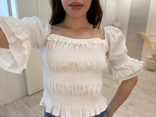 Cargar imagen en el visor de la galería, FELIATAS - Blusa blanca