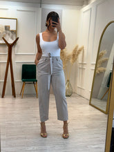 Cargar imagen en el visor de la galería, ELEANOR - Pantalon neutro
