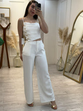 Cargar imagen en el visor de la galería, OLIVIA - Set pantalon y blusa blanco