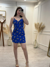 Cargar imagen en el visor de la galería, KILLIAN - Vestido corto azul rey estampado con tirantes
