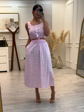 Cargar imagen en el visor de la galería, MIMI - Set blusa y falda rayado rosa